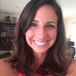 Meet your Posher, Monica